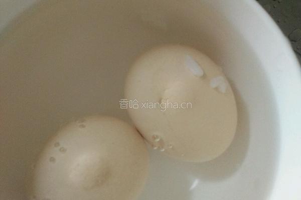 小葱拌鸡蛋的做法图解1