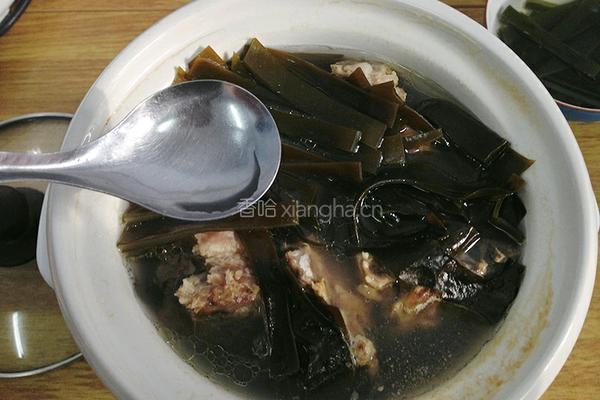 山药海带排骨汤的做法图解10
