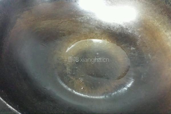 尖椒炒猪耳根的做法图解5