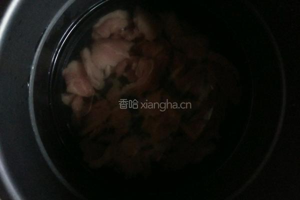 自制猪肉松的做法图解1