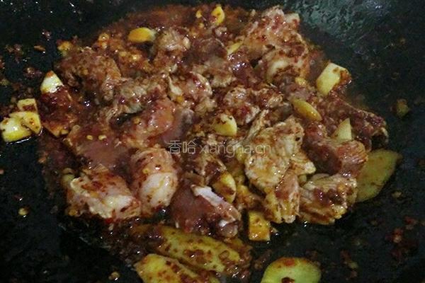 大白菜炖粉条的做法图解4