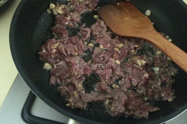 番茄炒牛肉的做法图解7