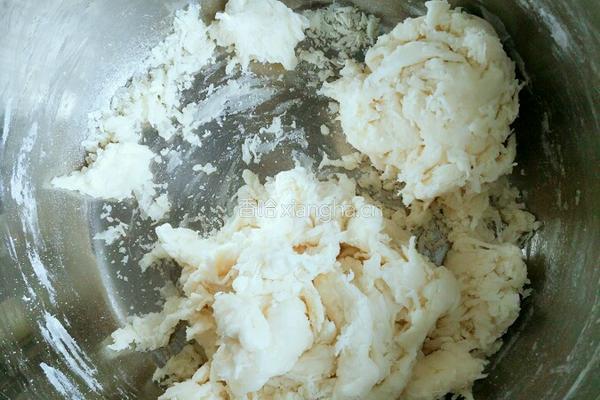 绿豆酥的做法图解1