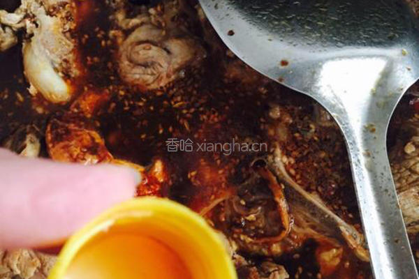 酱大骨头的做法图解10