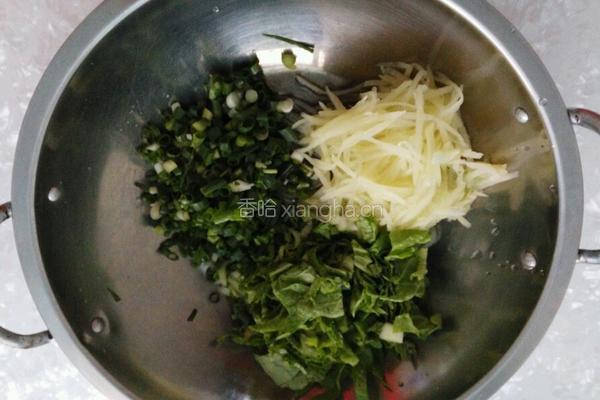 杂粮鸡蛋饼的做法图解2