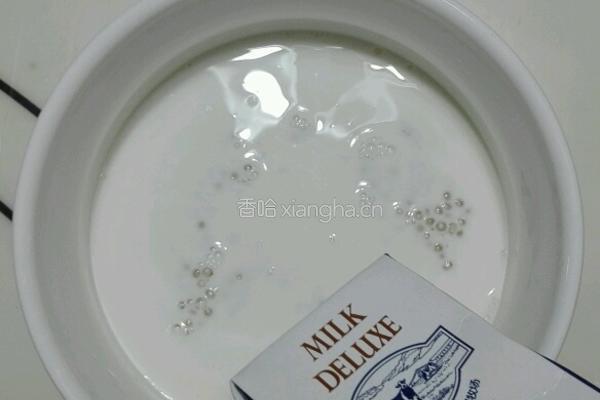 芒果牛奶西米露的做法图解2