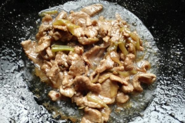 孜然圆葱炒肉片的做法图解6