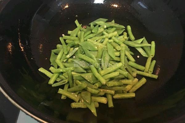 长豆角烧茄子的做法图解6