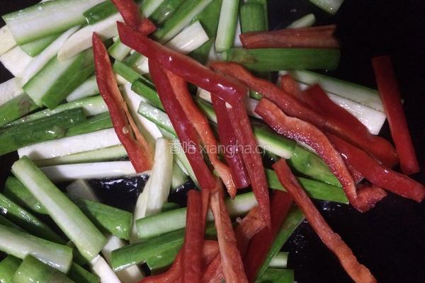 清炒茭白芦笋的做法图解5