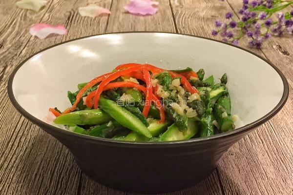 蒜香芦笋的做法图解9