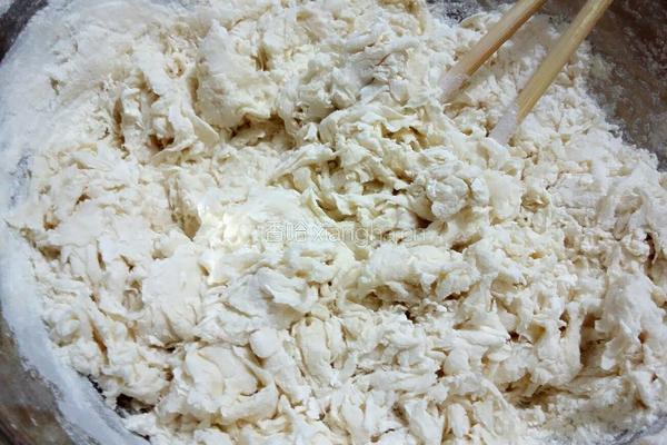 三鲜荠菜饺子的做法图解2