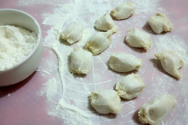 三鲜荠菜饺子的做法图解10