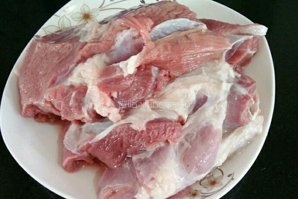羊肉丸子的做法图解1