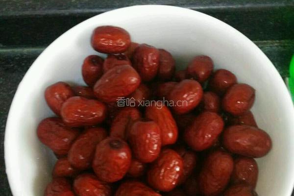 无绳小枣粽子的做法图解3