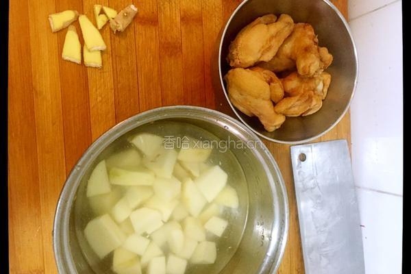 鸡翅炖土豆的做法图解3