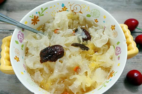 雪耳糖水的做法图解9