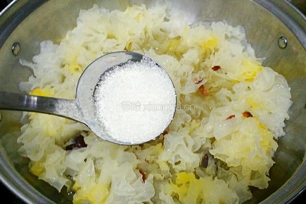 雪耳糖水的做法图解8