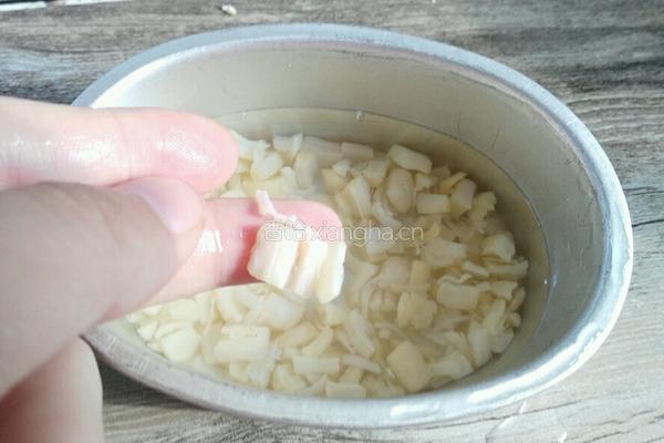 干贝蒸蛋的做法图解2