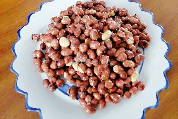 挂糖花生的做法图解12