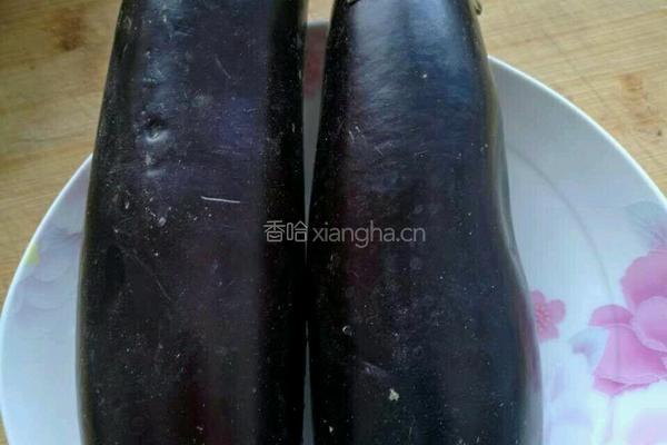 自制烧茄子的做法图解1