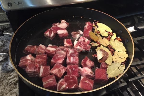 娃娃芽菜羊肉煲 的做法图解4