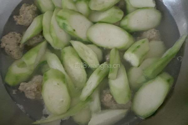 丝瓜肉丸汤的做法图解4