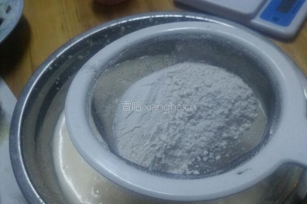 纸杯蛋糕的做法图解3