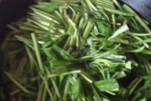 蒜拌空心菜的做法图解1