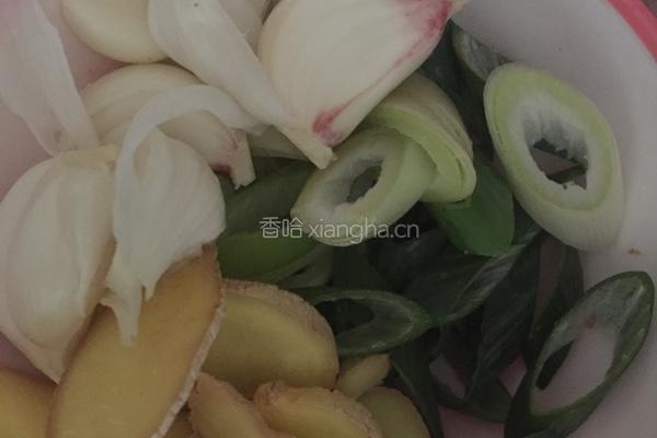 啤酒带鱼的做法图解3