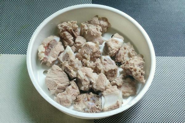 土豆蒸排骨的做法图解5
