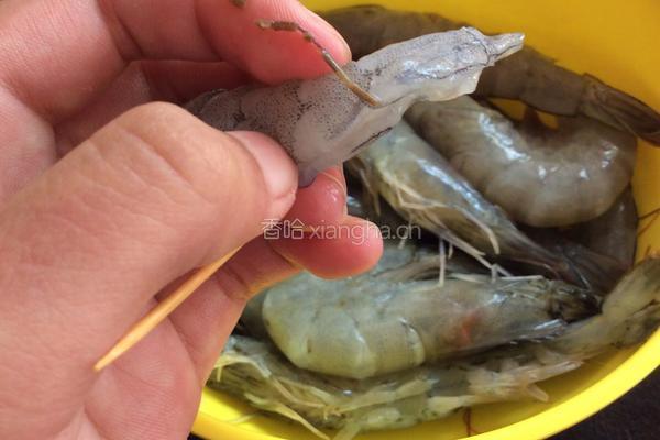 水煮虾滑的做法图解2