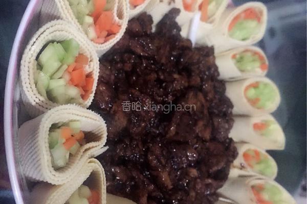 京酱肉丝团团圆圆