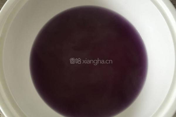 胭脂藕片的做法图解1