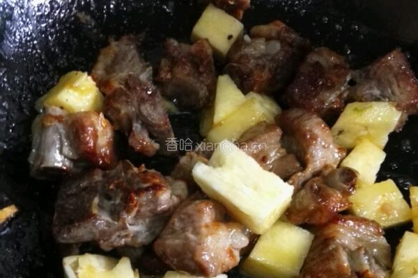 酸甜菠萝排骨的做法图解7