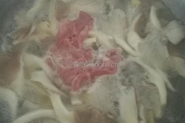 平菇肉片汤的做法图解7
