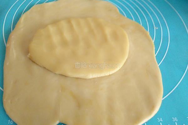 白皮红豆 紫薯饼的做法图解7