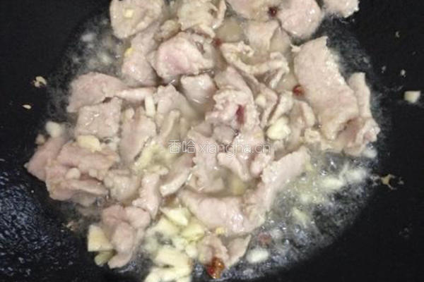 丝瓜炒里脊肉的做法图解3