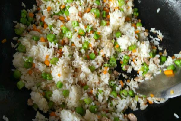 鲜蔬蛋炒饭的做法图解6