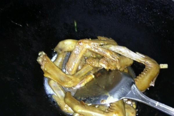 焖鸭翅的做法图解5
