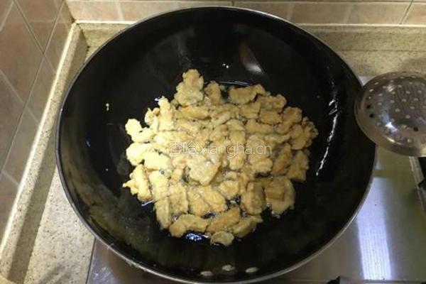 炸酥肉的做法图解6