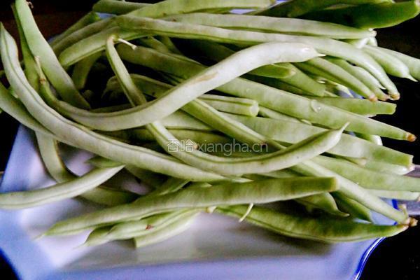 干煸四季豆的做法图解1