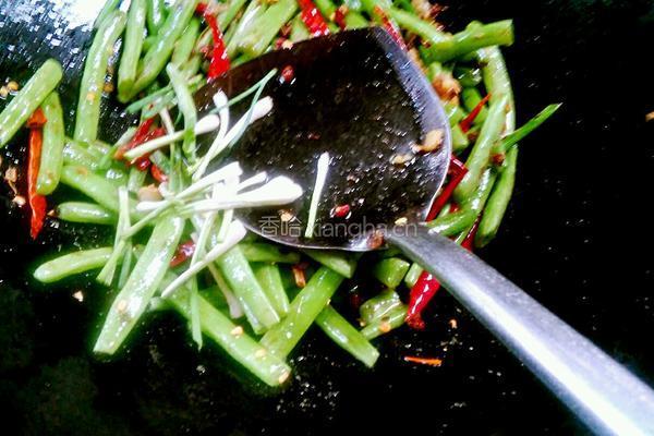 干煸四季豆的做法图解10