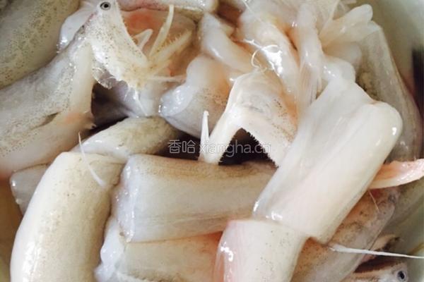红烧豆腐鱼的做法图解1