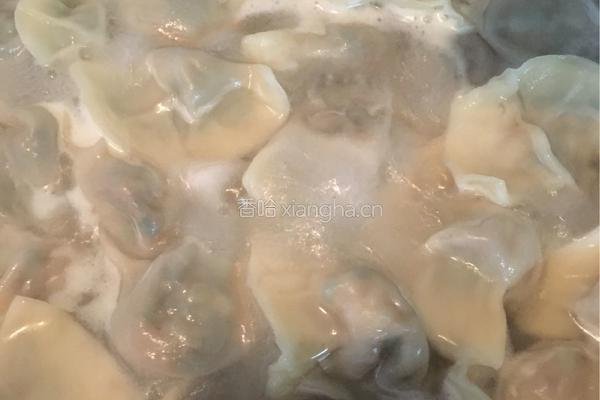 肉三鲜水饺的做法图解6