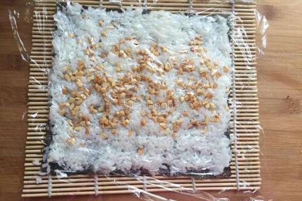 炸鸡寿司的做法图解12