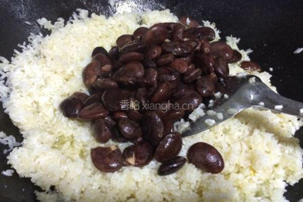  花豆焖糯米饭的做法图解5