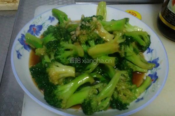 蒜蓉蚝油西兰花的做法图解7
