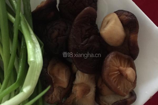 板栗焖田鸡的做法图解4