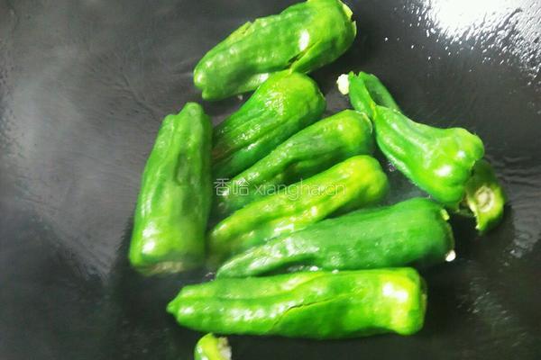 虎皮青椒的做法图解3