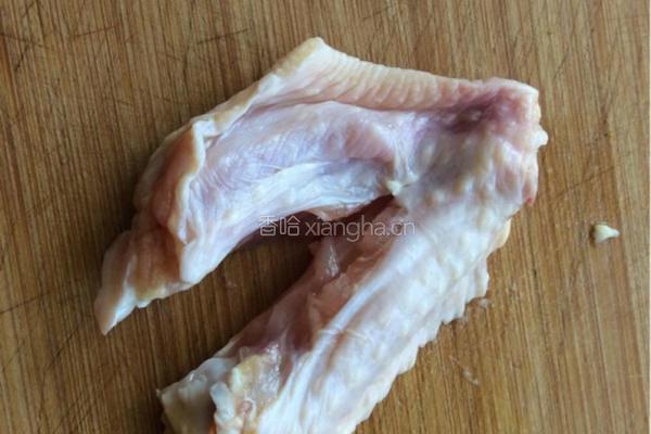 劲辣香酥鸡翅的做法图解3